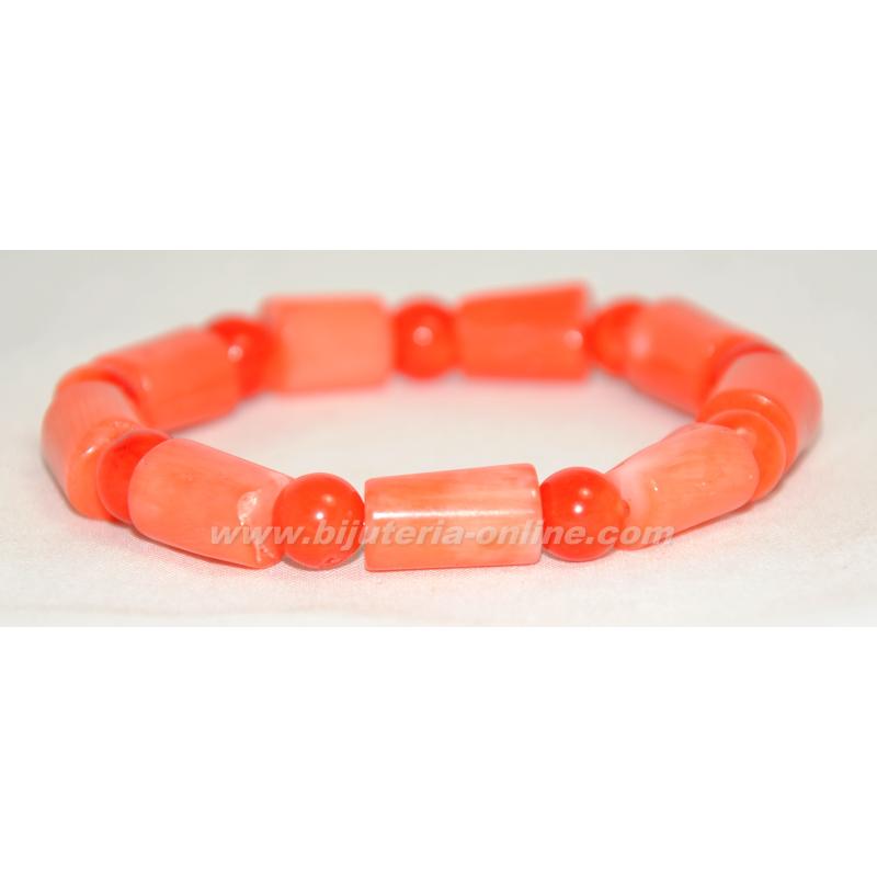 Гривна от корал