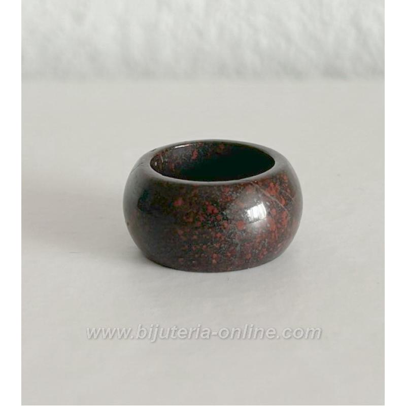 Пръстен от яспис