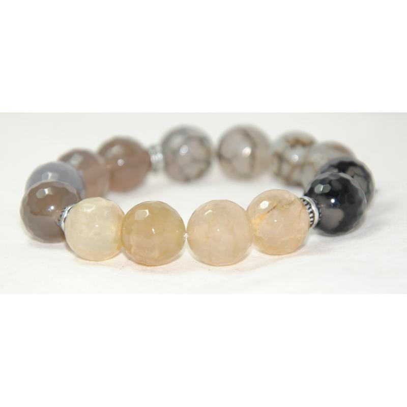 Гривна от ахат