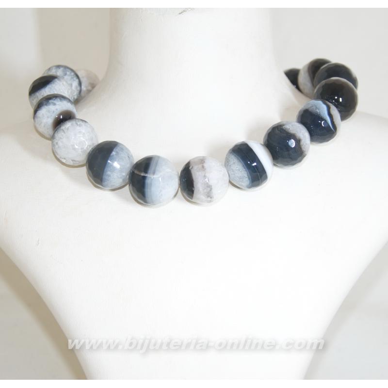 Гердан от сардоникс