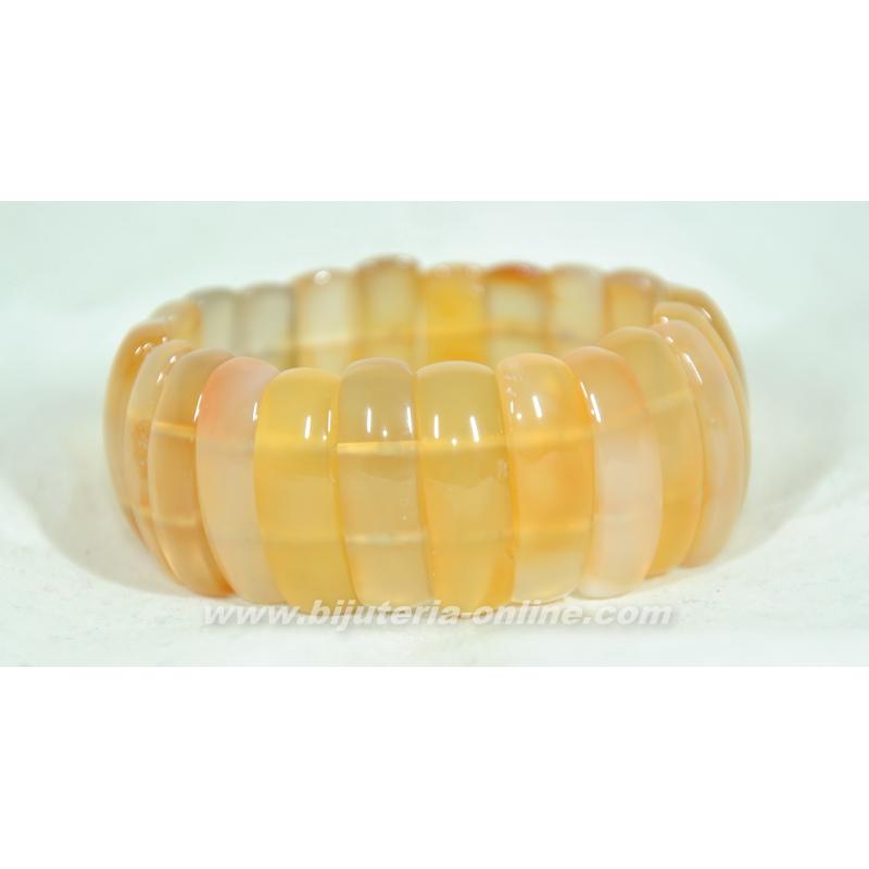 Гривна от карнеол