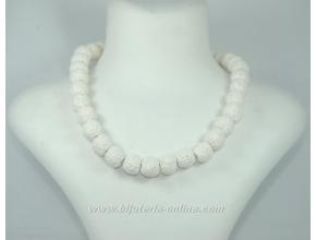 Гердан от вулканичен камък