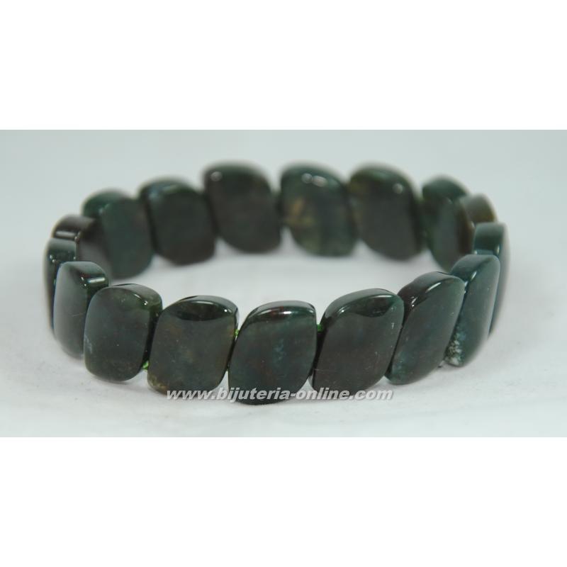 Гривна от ахат