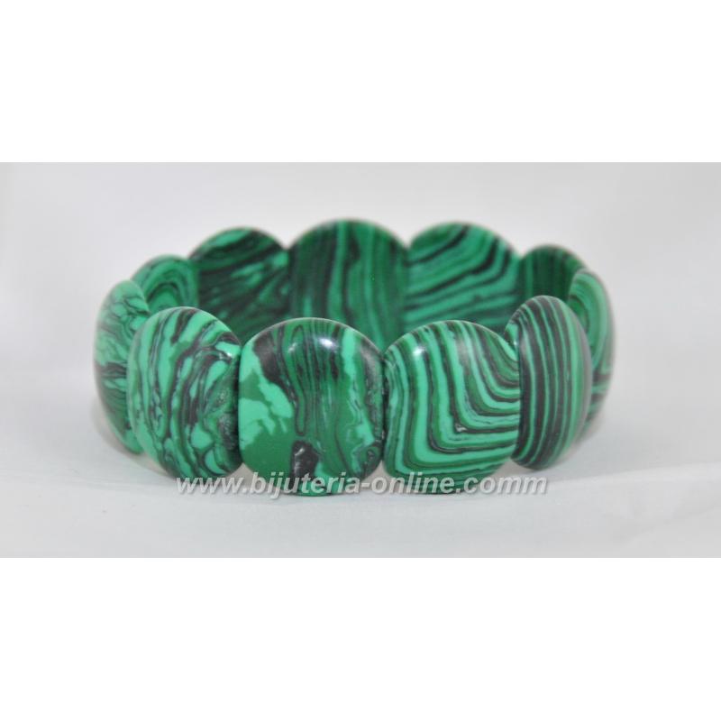 Гривна от малахит