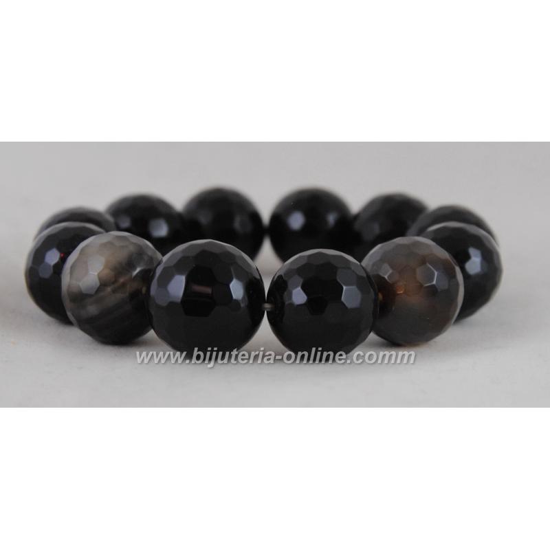 Гривна от ахат