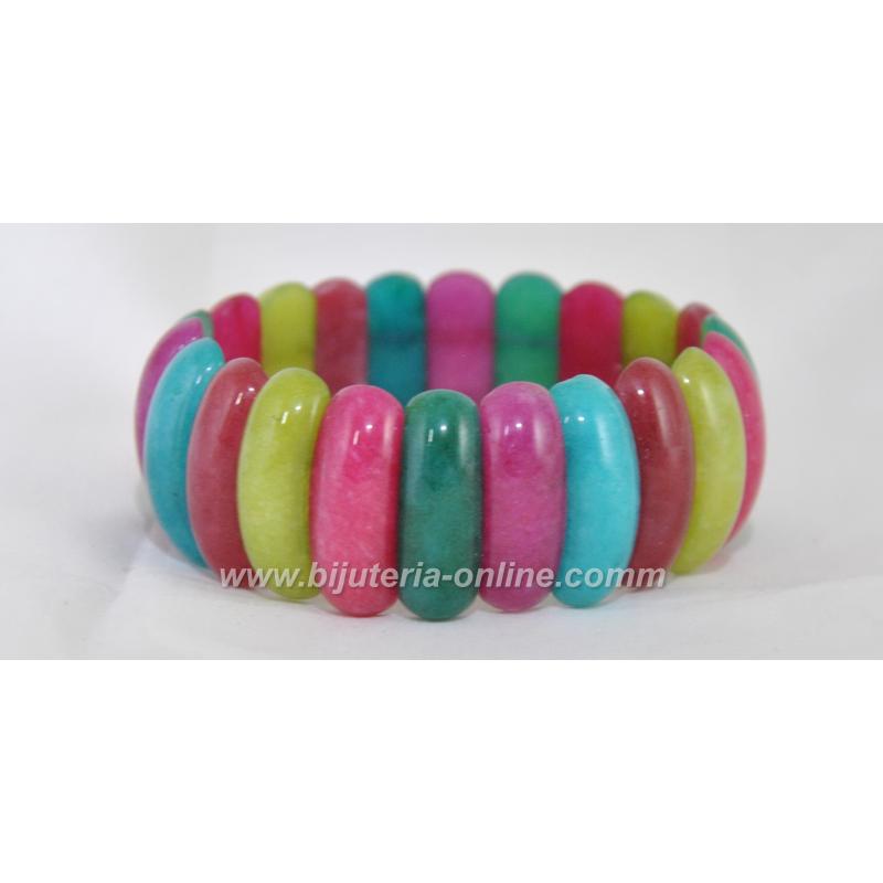 Гривна от халцедон