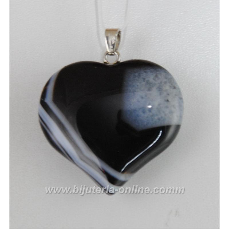 Висулка от сардоникс