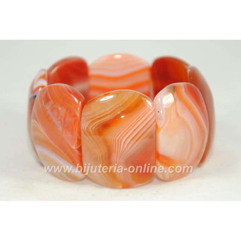 Гривна от карнеол