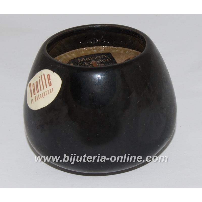 Свещ в керамична купа