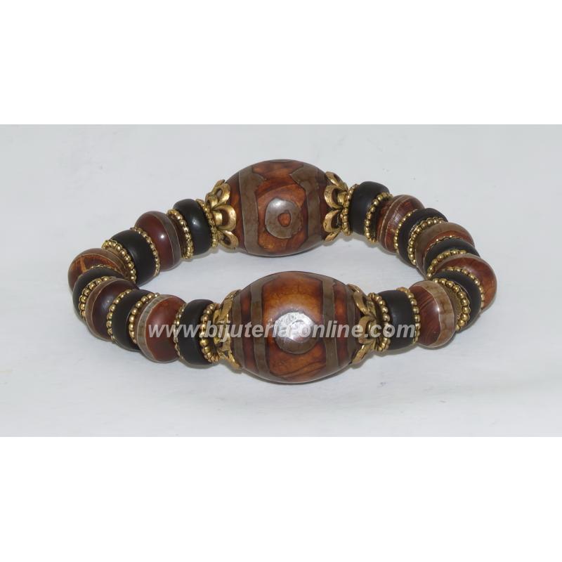 Гривна от ахат