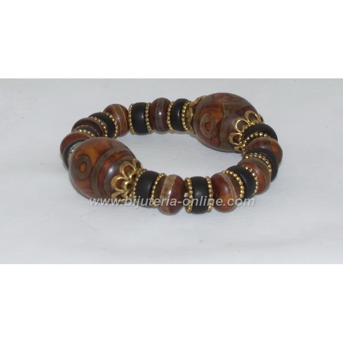 Гривна от ахат