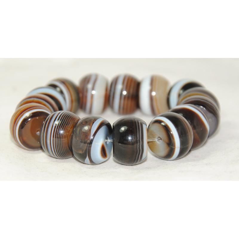 Гривна от ахат