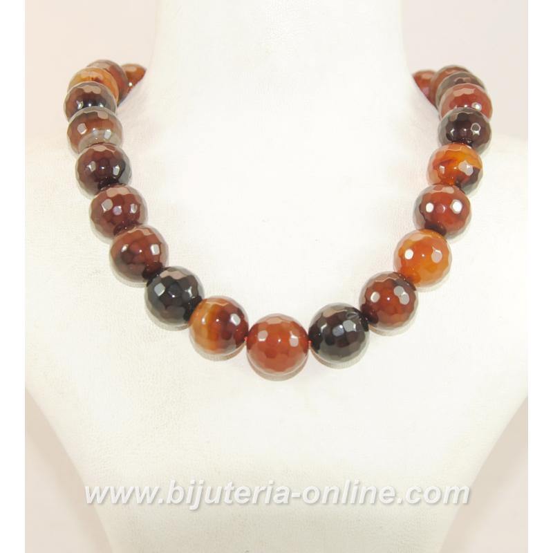 Гердан от карнеол