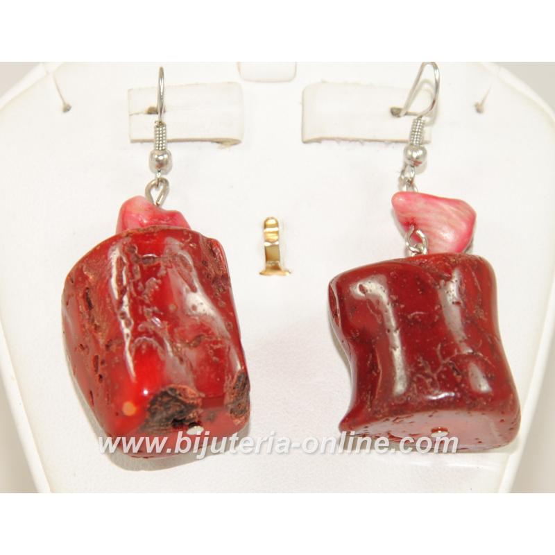 Обеци от корал