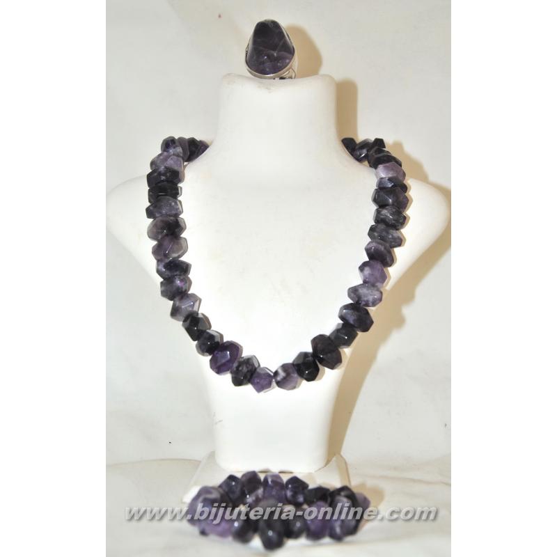 Комплект обици, пръстен и гривна от аметист