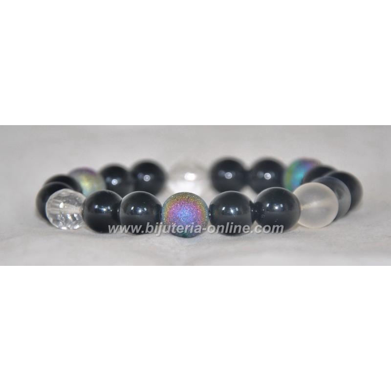 Гривна от оникс и планински кристал