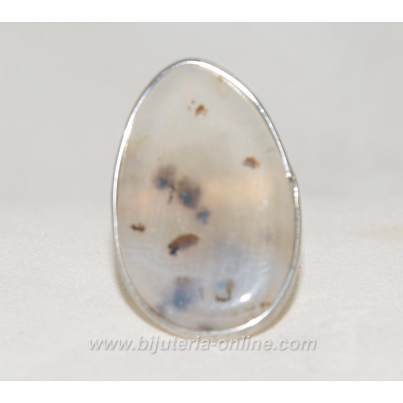 Пръстен от ахат