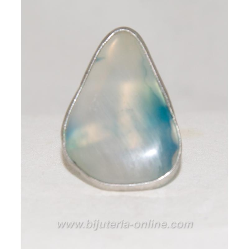 Пръстен от ахат