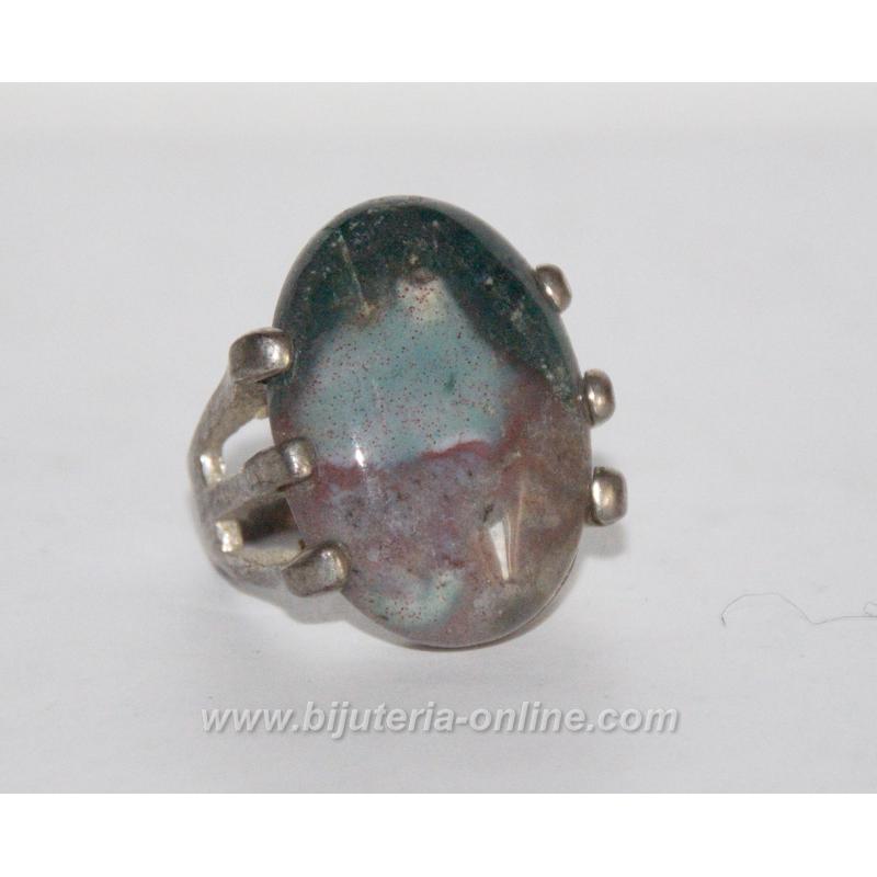 Пръстен от ахат