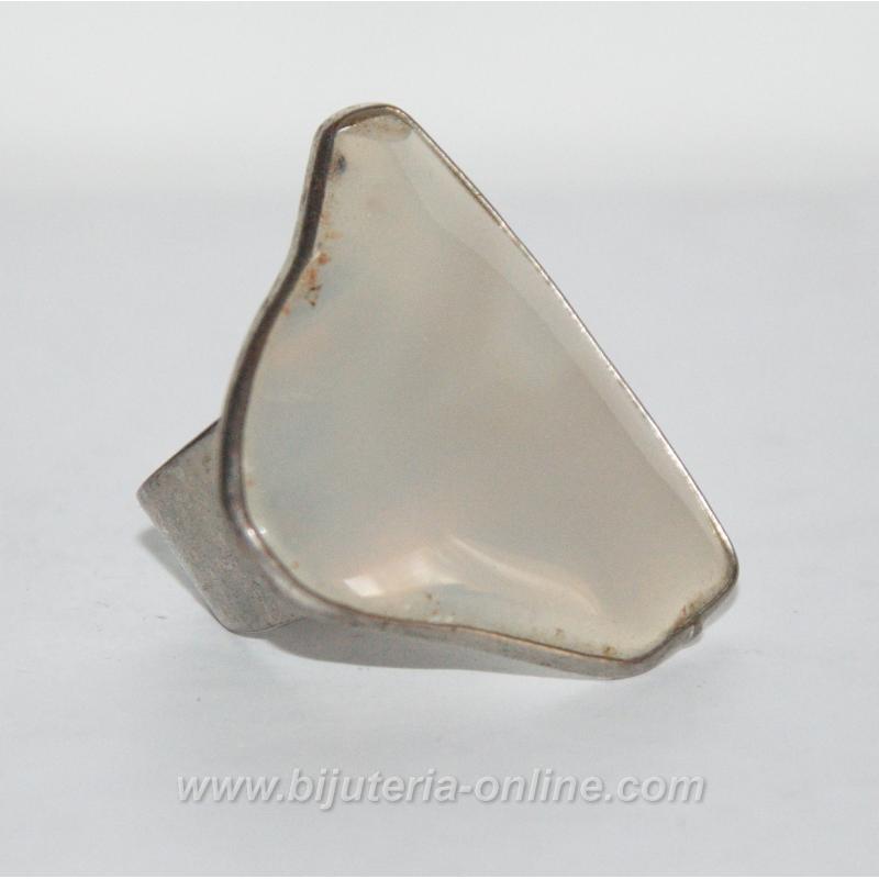 Пръстен от ахат