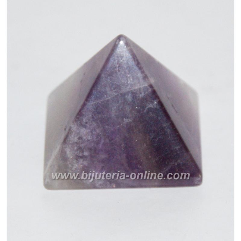 Пирамида от аметист