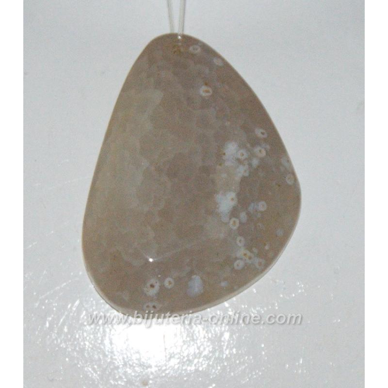 Висулка от халцедон