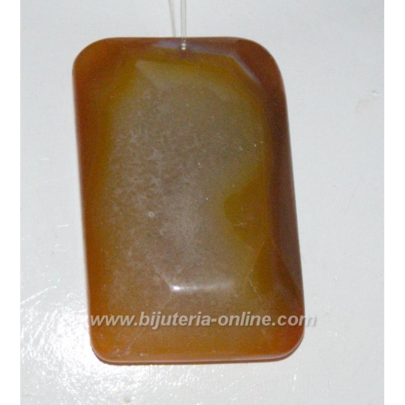 Висулка от карнеол