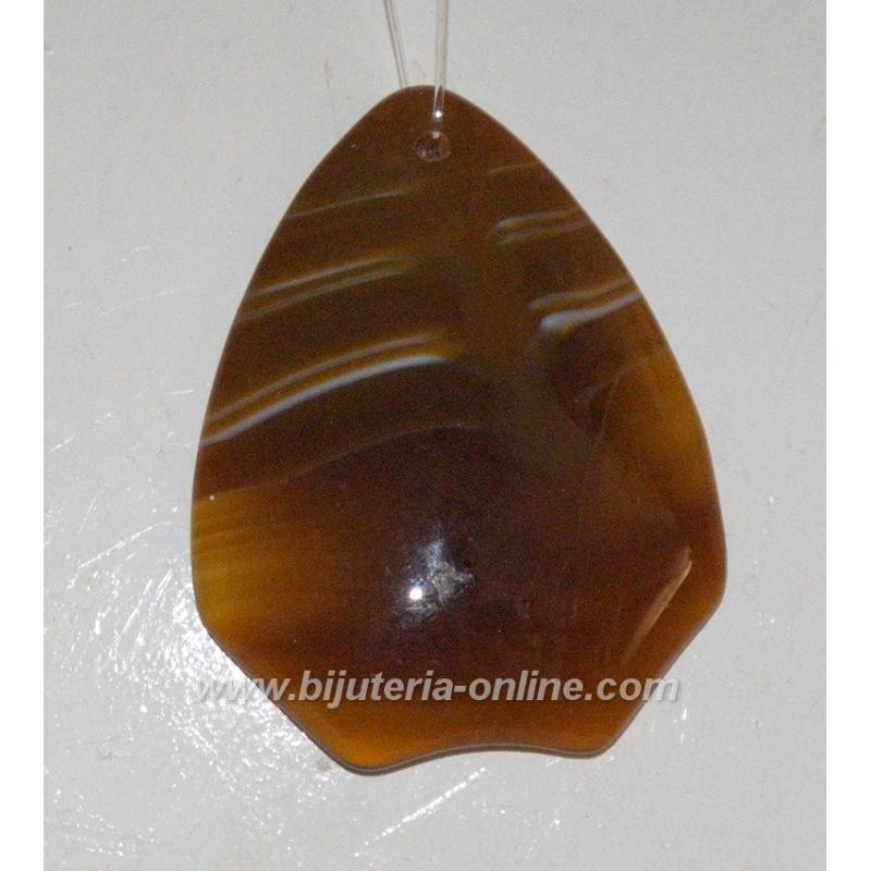 Висулка от карнеол