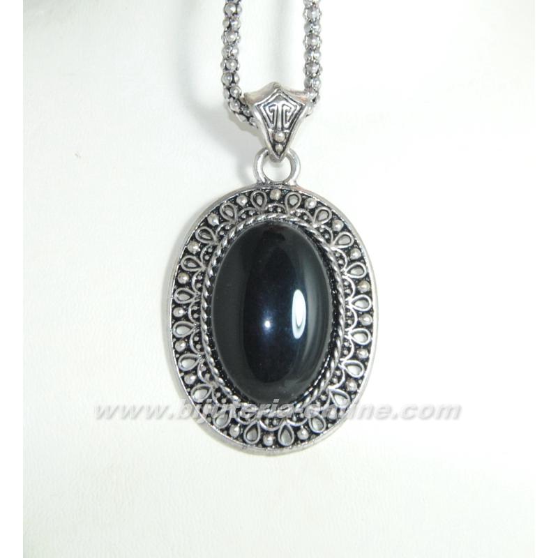 Висулка от оникс