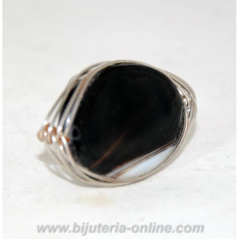 Пръстен от ахат