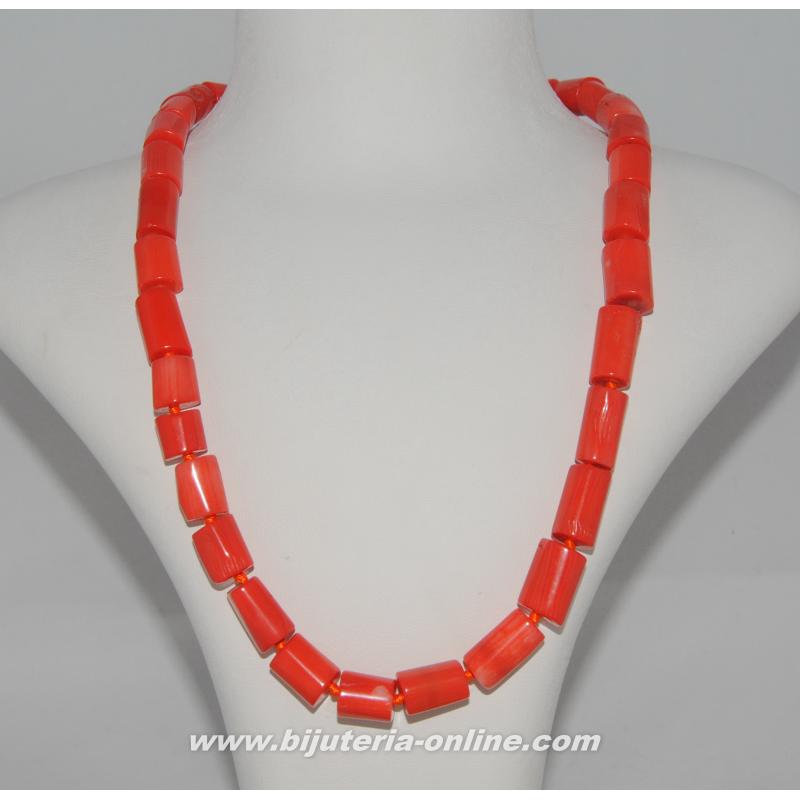 Гердан от корал