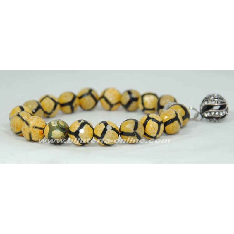 Гривна от ахат