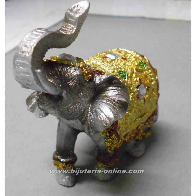 Фигурка слон