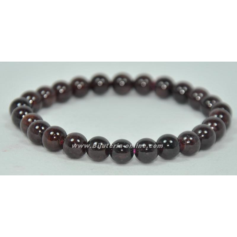 Гривна от гранат