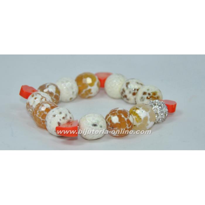 Гривна от ахат