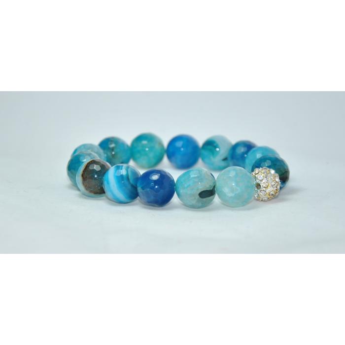 Гривна от халцедон