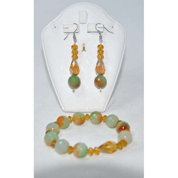 Гривна от ахат