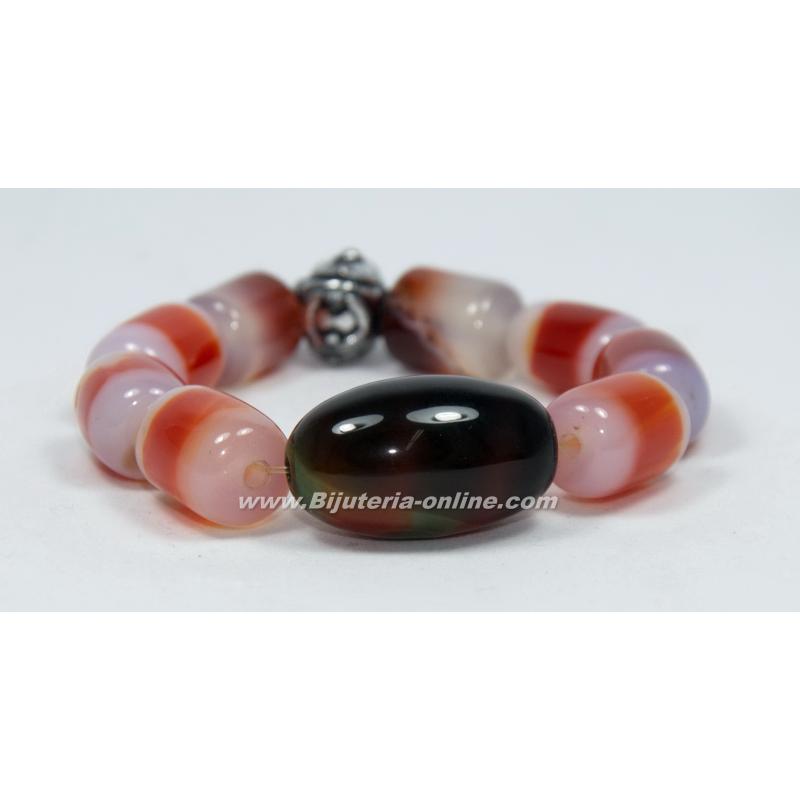 Гривна от карнеол