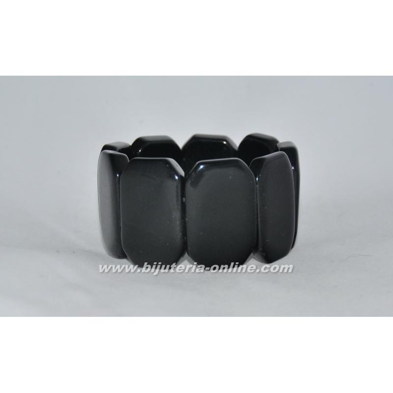 Гривна от оникс