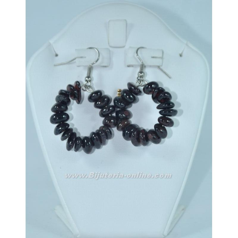 Обеци от гранат