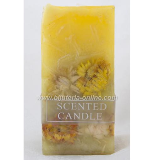 Ароматна Квадратна Свещ - златни хризантеми