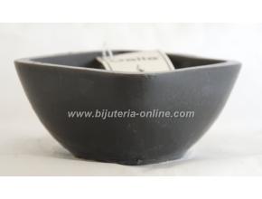 Конична Свещ - (лилава, черна, бяла)