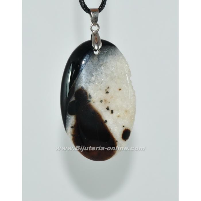 Висулка от ахат